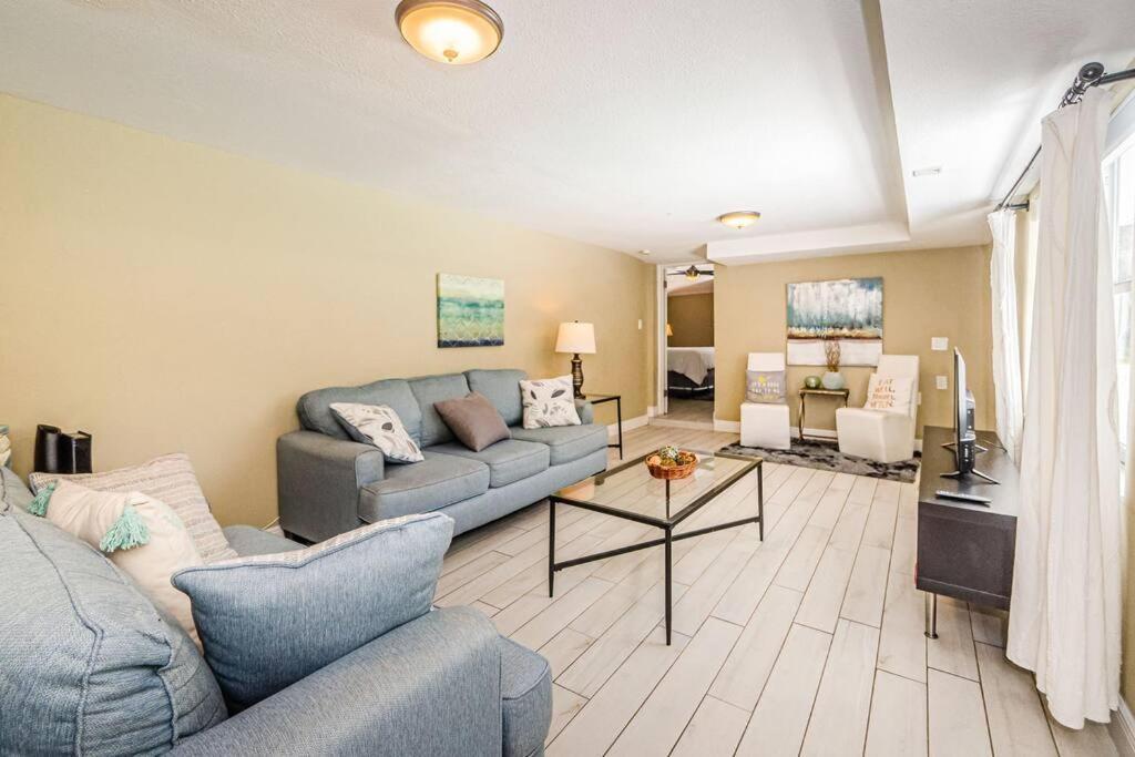 Beautiful Pool House In Old Seminole Heights! Vila Tampa Exterior foto