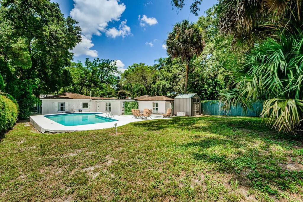 Beautiful Pool House In Old Seminole Heights! Vila Tampa Exterior foto
